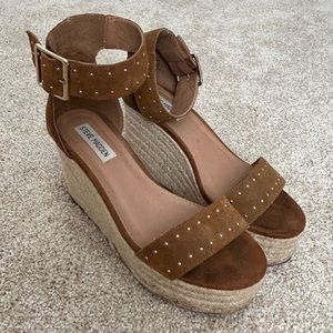 Steve Madden Brown Studded Wedges Size 9